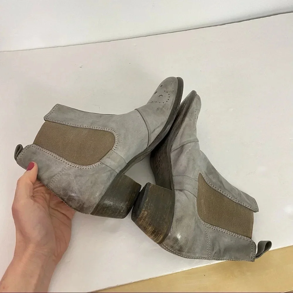 Liebeskind Berlin Leather Boots Size 7.5 Distressed Gray Womens Shoes Booties
